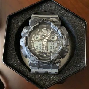 Men’s authentic G-Shock watch.